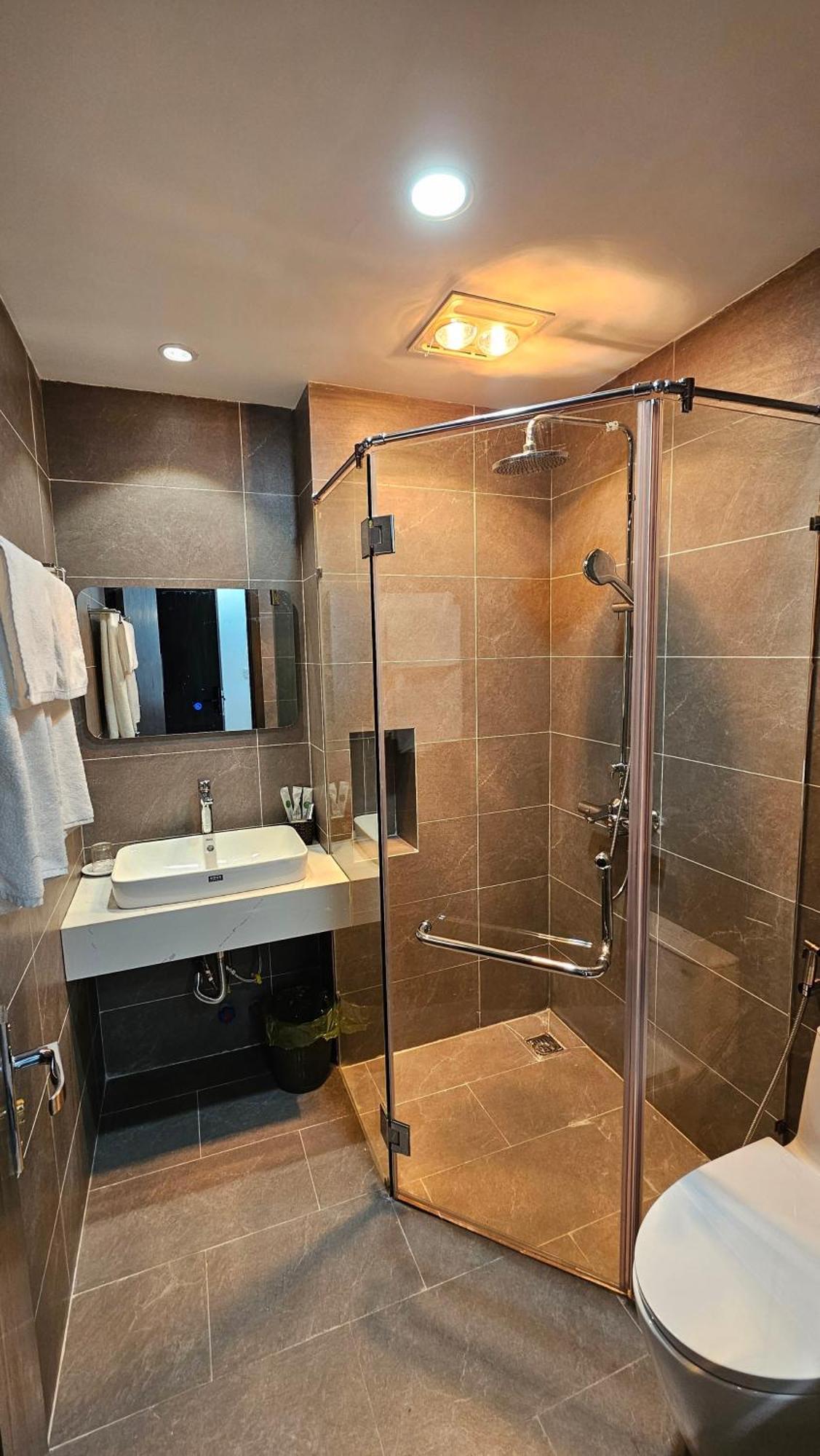 Tom Apartment - Vinhomes Marina Hai Phong Bagian luar foto